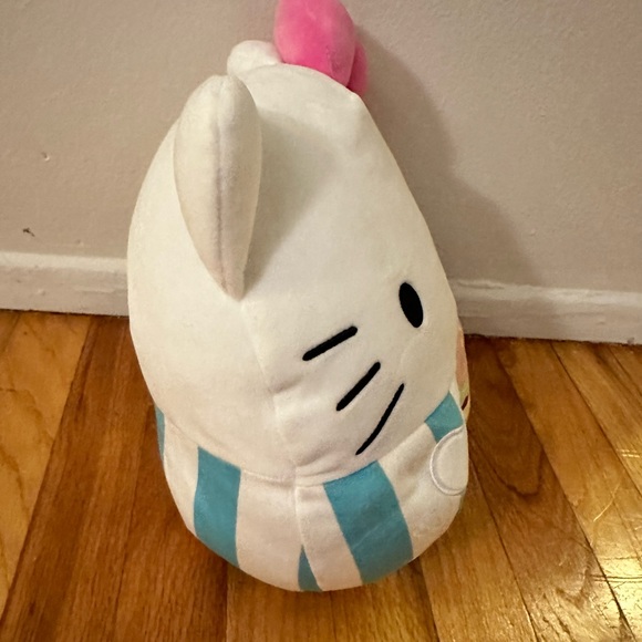Squishmallow 12in Hello Kitty with Burger - Picture 2 of 3